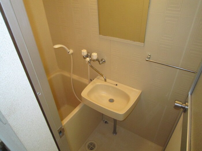 物件内観写真17　(洗面)