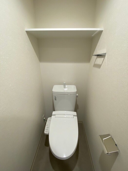 物件内観写真9　(トイレ)