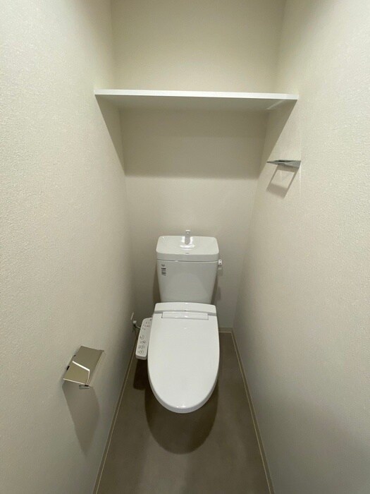 物件内観写真9　(トイレ)