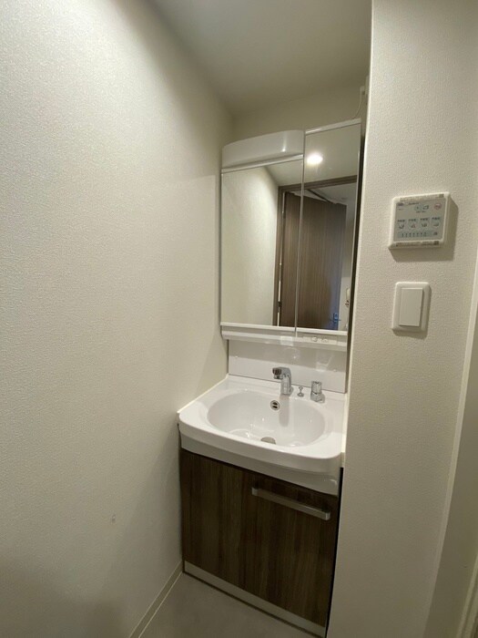 物件内観写真10　(洗面)