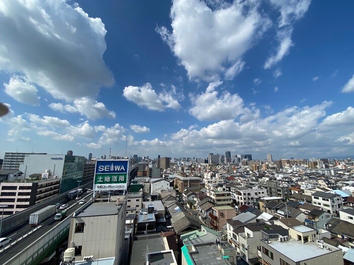 物件内観写真22　(室内からの展望)