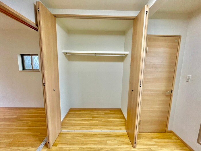 物件内観写真15　(収納)