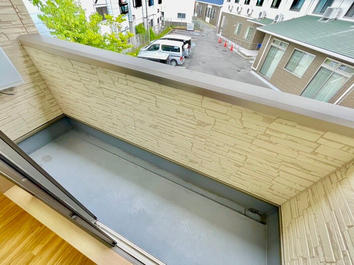 物件内観写真16　(ベランダ・バルコニー)