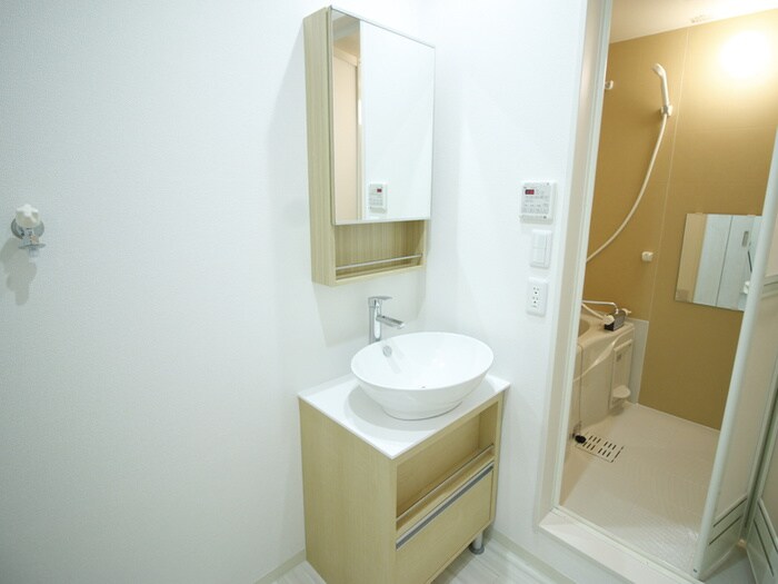 物件内観写真11　(洗面)