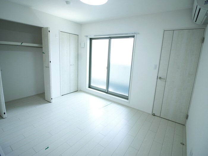 物件内観写真14　(居室)