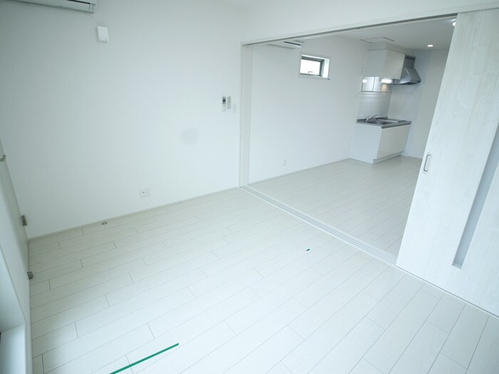 物件内観写真16　(居室)