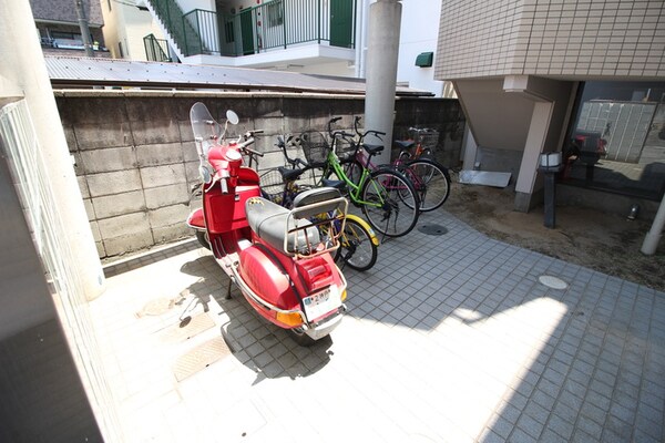 駐輪場