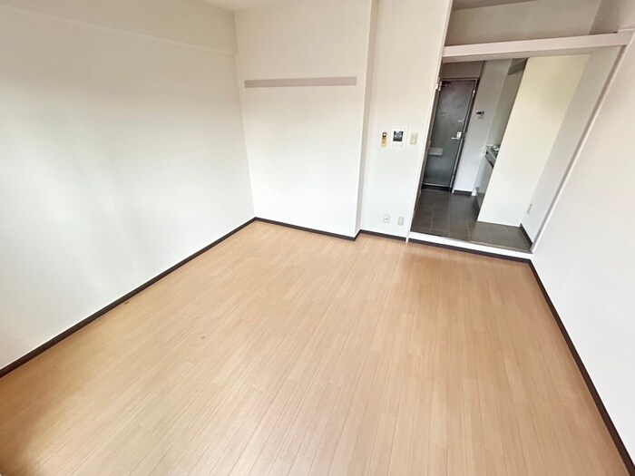 物件内観写真11　(居室)