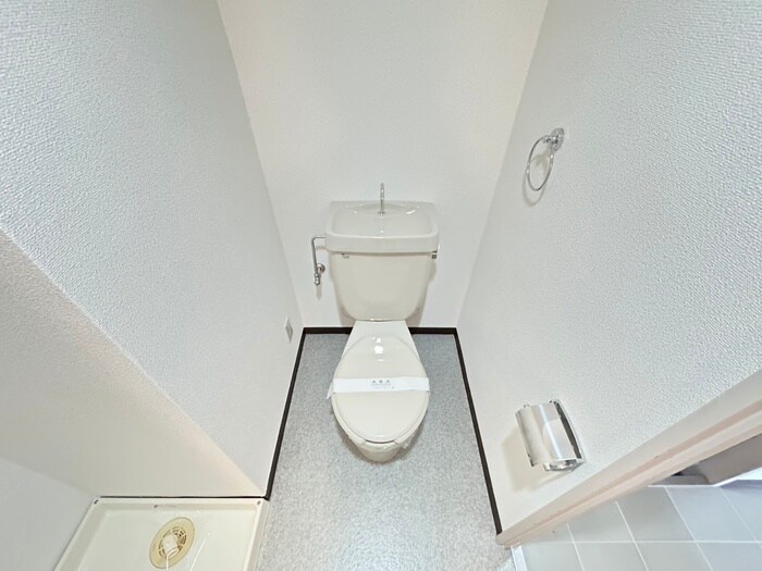 物件内観写真16　(トイレ)