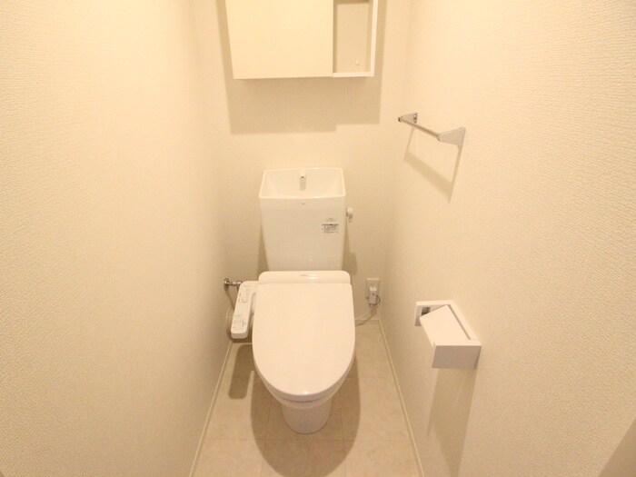 物件内観写真10　(トイレ)