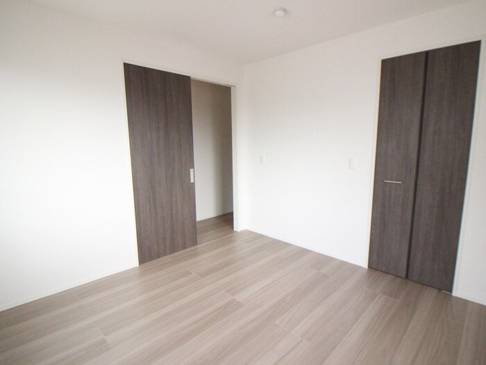 物件内観写真13　(居室)