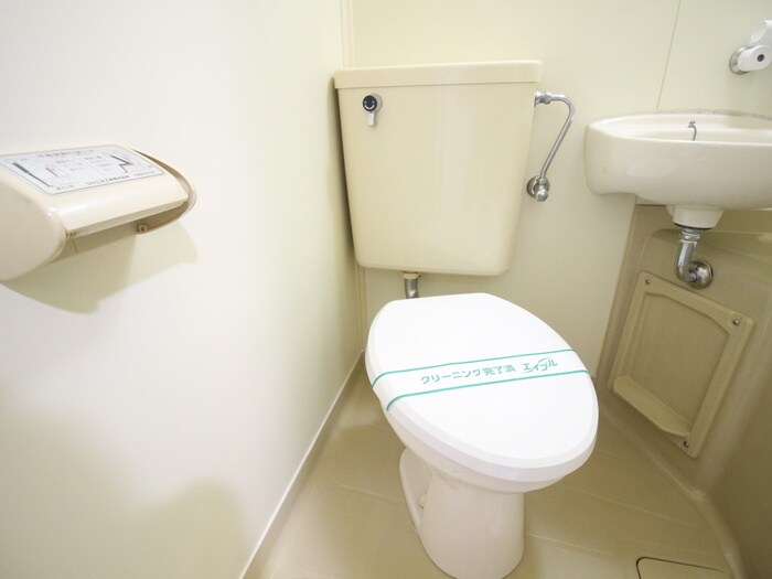 物件内観写真13　(トイレ)