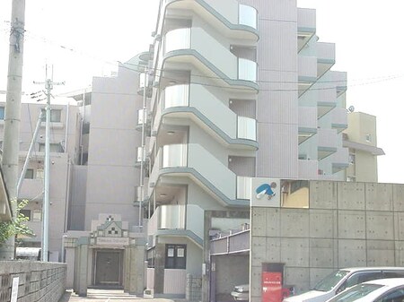 プレセランス・山科(310)外観写真