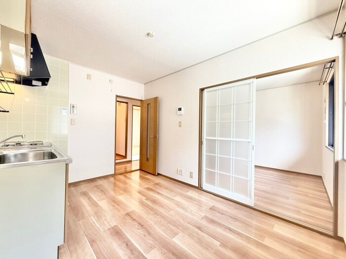 物件内観写真7　(居室)