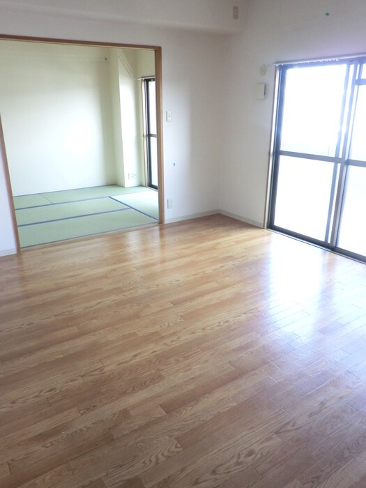 物件内観写真12　(内観写真)