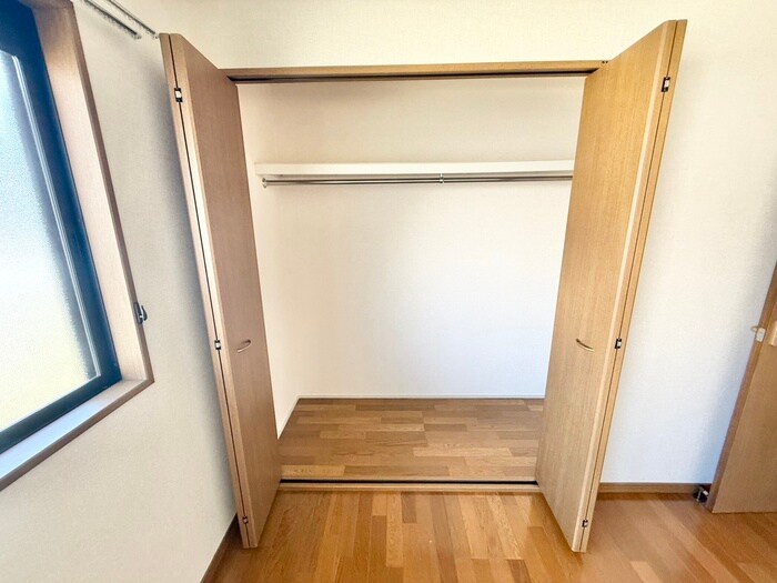 物件内観写真10　(収納)