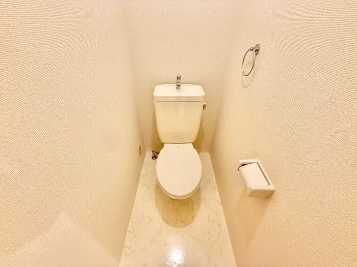 物件内観写真12　(トイレ)