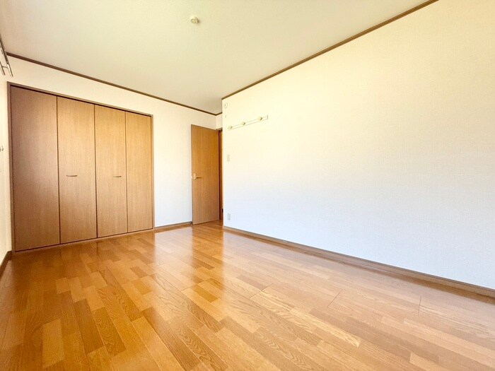 物件内観写真18　(居室)