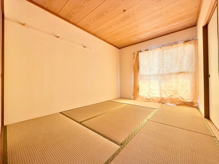 物件内観写真18　(居室)