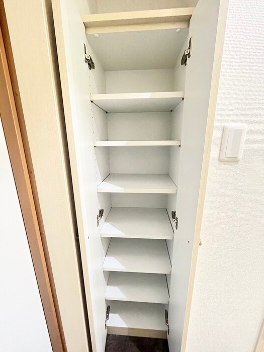 物件内観写真17　(靴箱)