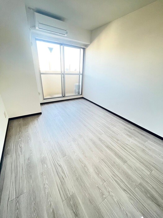 物件内観写真19　(居室)