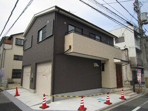 菊水通４丁目中山一戸建て外観写真