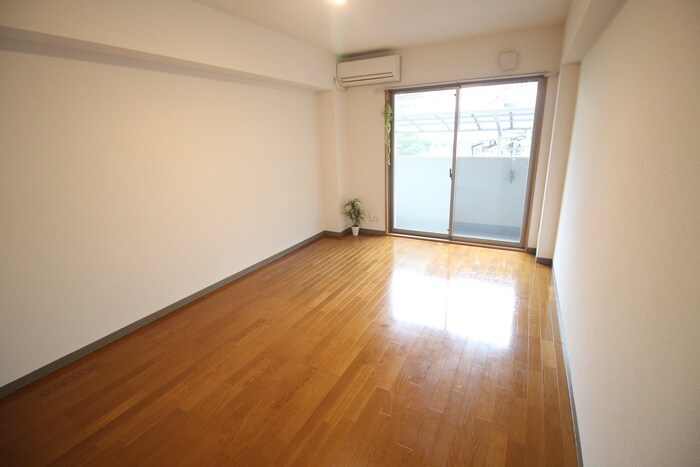 物件内観写真5　(居室)