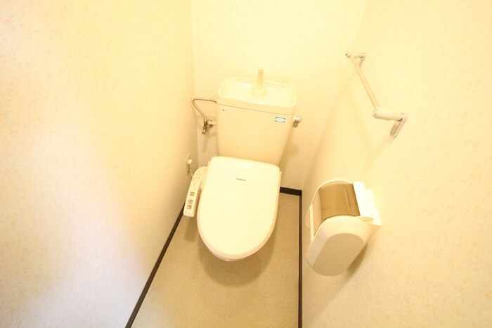 物件内観写真12　(トイレ)