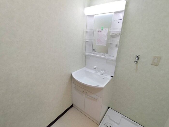 物件内観写真13　(洗面)