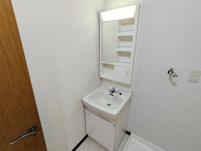 物件内観写真13　(洗面)