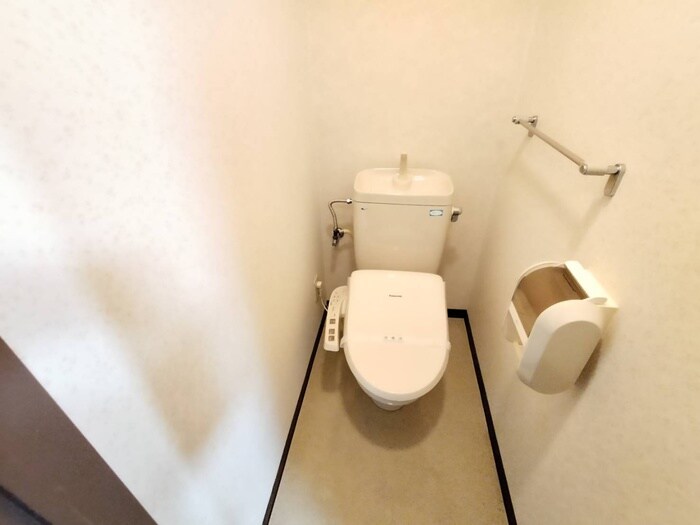 物件内観写真15　(トイレ)