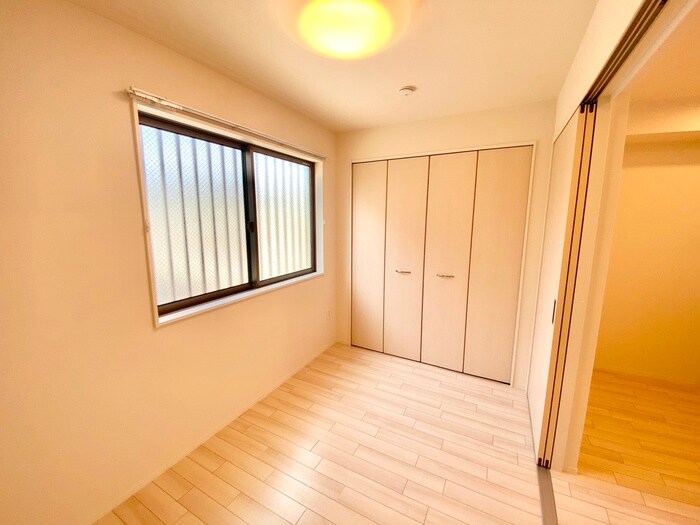 物件内観写真13　(居室)