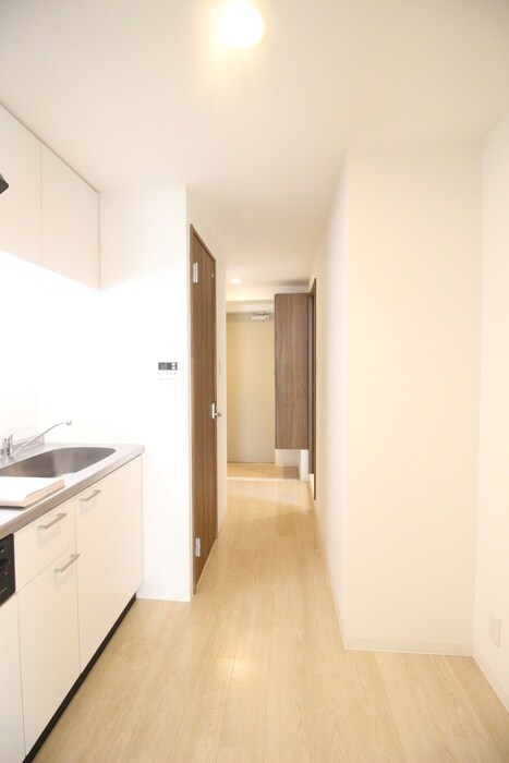 物件内観写真17　(廊下)