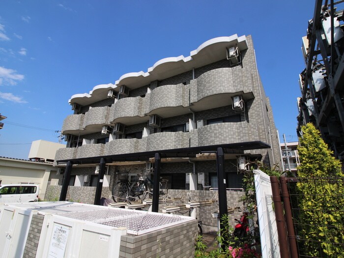 物件外観写真3　(外観写真)