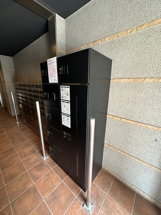 物件外観写真4　(建物設備)