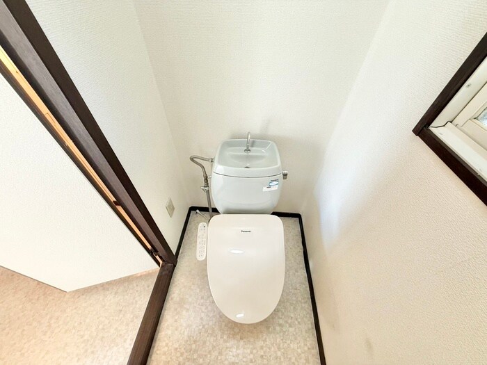 物件内観写真15　(トイレ)