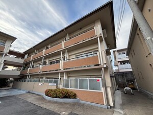 ヴィラ白川山手外観写真