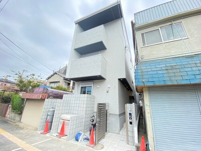 物件外観写真1　(外観写真)