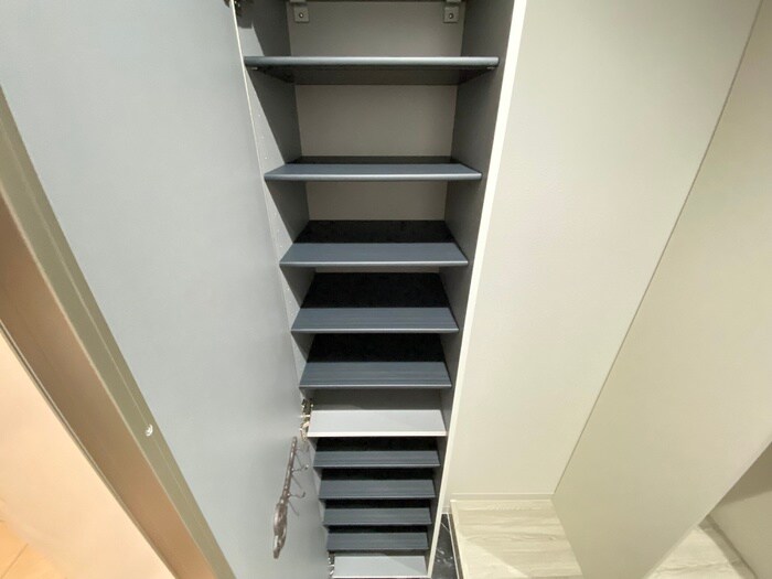 物件内観写真17　(靴箱)