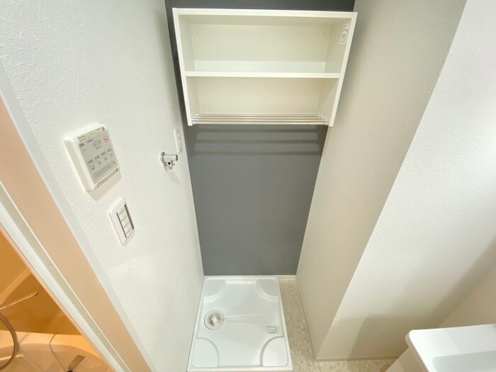 物件内観写真20　(洗濯機置場)