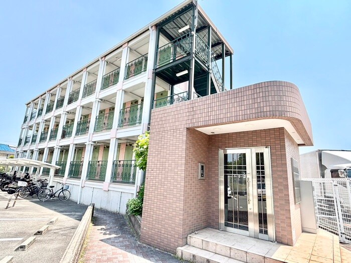 物件外観写真2　(外観写真)