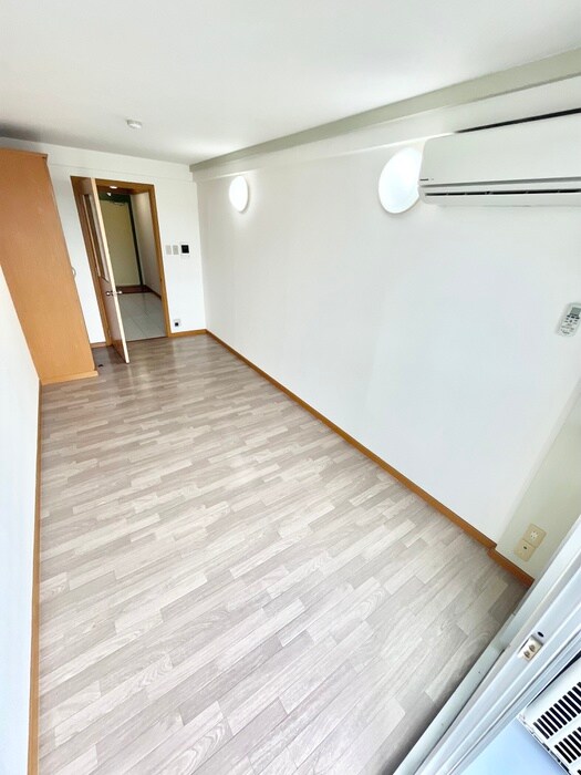 物件内観写真11　(居室)