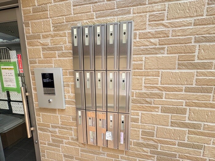 物件外観写真4　(建物設備)