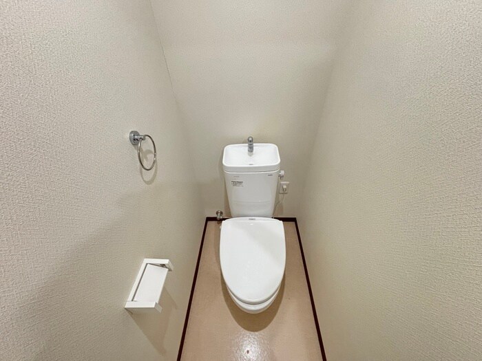 物件内観写真11　(トイレ)