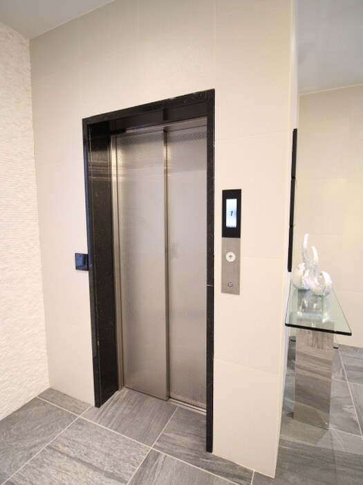 物件外観写真3　(建物設備)