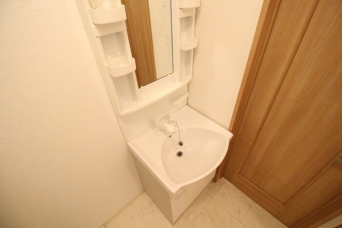 物件内観写真8　(洗面)