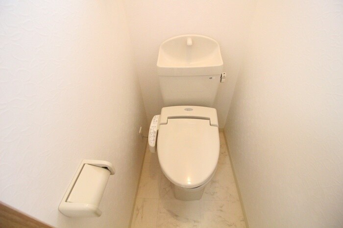 物件内観写真10　(トイレ)