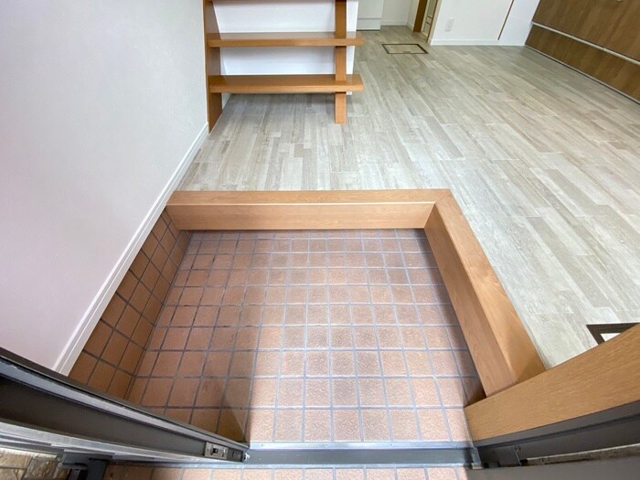 物件内観写真21　(玄関)