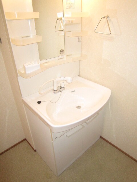 物件内観写真8　(洗面)