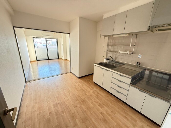 物件内観写真7　(居室)